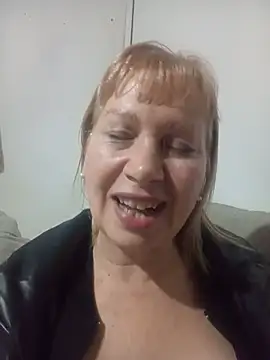 SexyMilf1211 online show from 05-31-26, 12:00