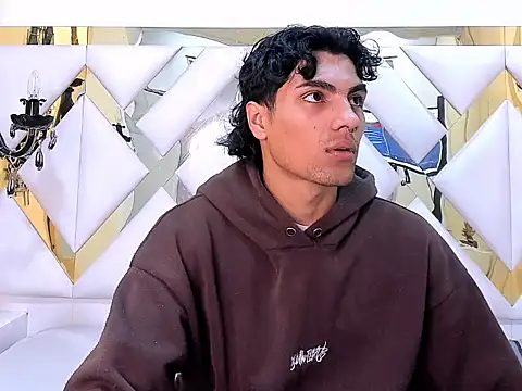 MattFiore online show from 12-16-25, 11:58