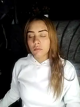 Allisongray-- online show from 11-14-25, 09:24