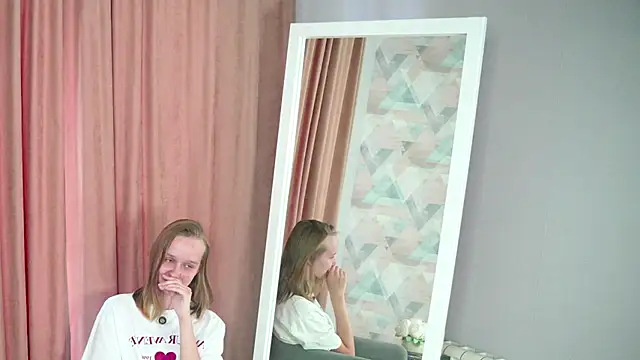 MozellaHorth online show from 11-20-25, 03:51