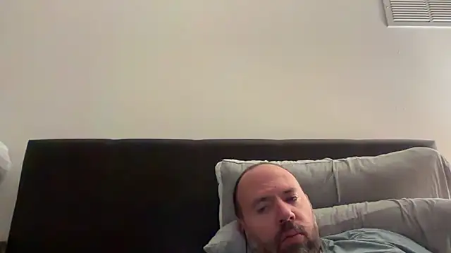 Snapshot of sbeast69 chatting on 07-26-26, 03:24 sbeast69 online show from 07-26-26, 03:24