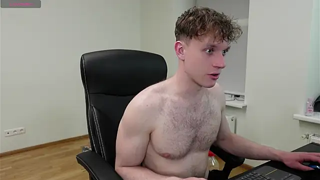 Snapshot of Charles_Dreams chatting on 04-12-26, 08:34 Charles Dreams online show from 04-12-26, 08:34