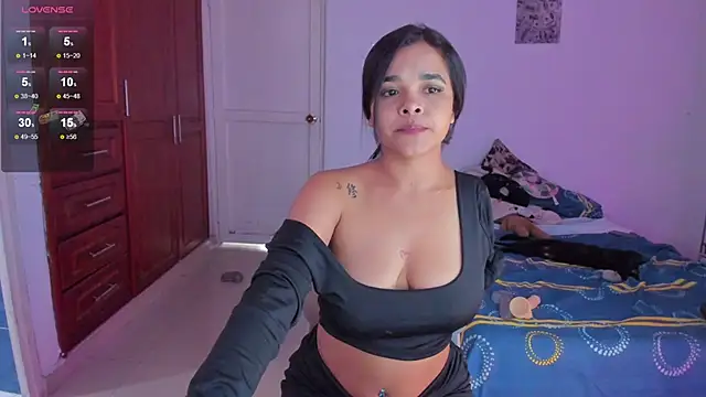 Tatiana-Jaaramillo online show from 03-27-26, 06:20