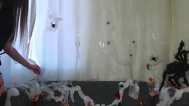 Sansa Dream online show from 10-21-25, 08:03