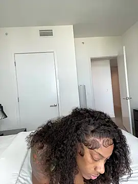 Snapshot of Drekacakez chatting on 01-08-26, 02:34 Drekacakez online show from 01-08-26, 02:34