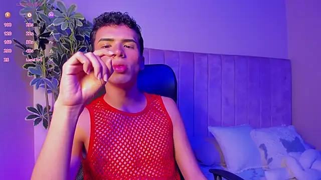 Seab trooy online show from 11-18-25, 05:22