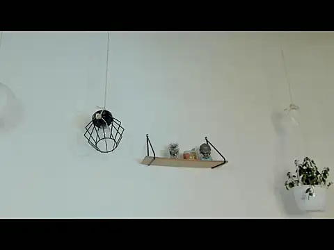 aprille15 online show from 03-16-26, 05:37