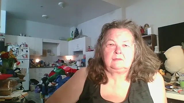 TiguhguhrsRose online show from 12-03-25, 03:40