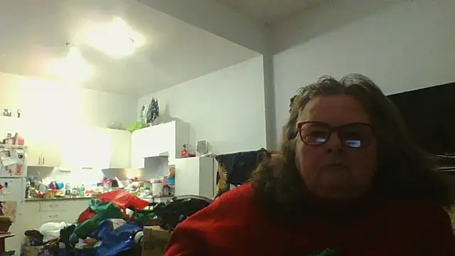 TiguhguhrsRose online show from 12-02-25, 02:01