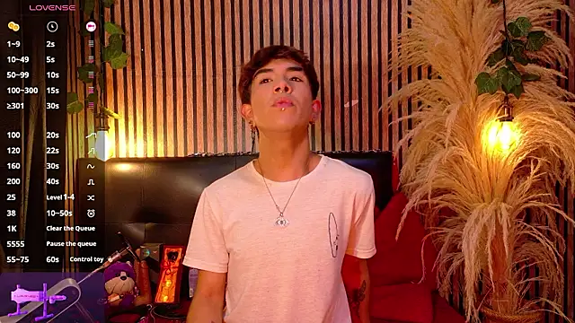 Angeldust19 online show from 03-08-26, 03:21