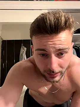 Snapshot of atesturky chatting on 11-13-25, 08:46 atesturky online show from 11-13-25, 08:46