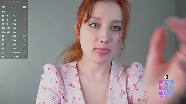 AmelieSeductress online show from 11-30-25, 05:03