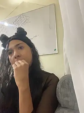 Hopemoretti online show from 11-27-25, 11:49