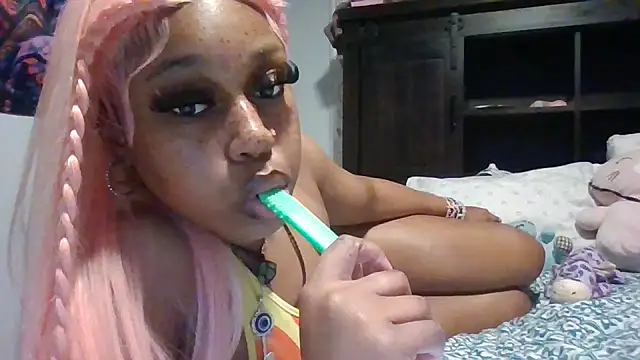 sexcikween online show from 12-22-25, 04:45