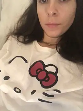 Snapshot of fer-nanda chatting on 05-24-26, 04:45 fer-nanda online show from 05-24-26, 04:45
