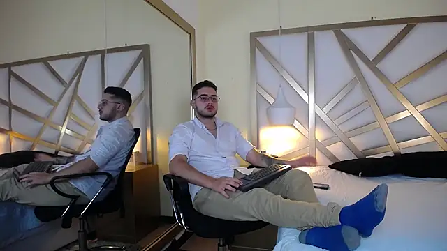 Ethan Greys online show from 12-05-25, 04:22