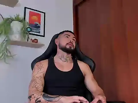 tristancolt online show from 11-15-25, 03:38