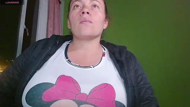 Rouse hot  online show from 06-23-26, 12:52