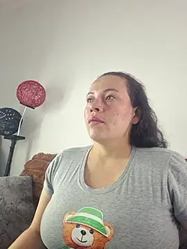 Rouse hot  online show from 11-14-25, 11:36