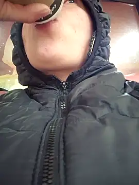 Rouse hot  online show from 11-21-25, 08:08