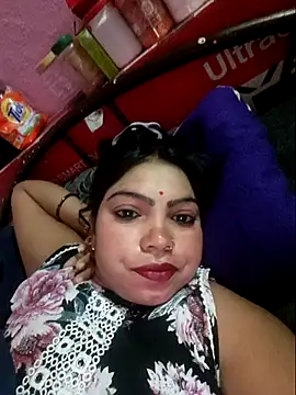 Snapshot of Jankisinghji chatting on 01-18-26, 12:58 Jankisinghji online show from 01-18-26, 12:58