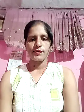 Snapshot of Pirvesh_singh chatting on 07-10-26, 09:37 Pirvesh singh online show from 07-10-26, 09:37