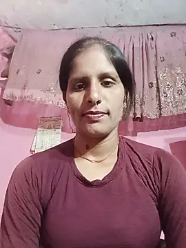 Snapshot of Pirvesh_singh chatting on 05-18-26, 07:35 Pirvesh singh online show from 05-18-26, 07:35
