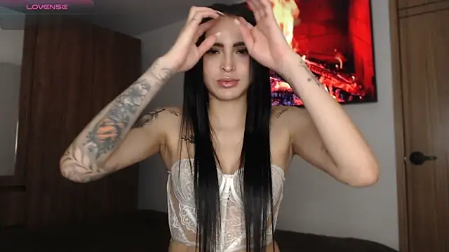 Linda  fiore online show from 04-26-26, 04:54