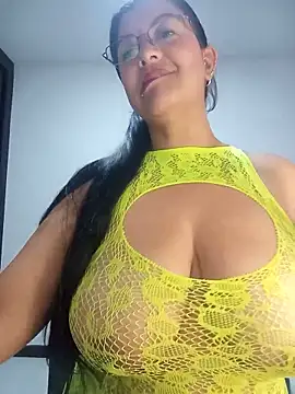 CelesteAlvarez1989 online show from 06-06-26, 04:17