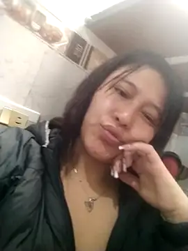 Kitty 25x online show from 11-15-25, 01:04