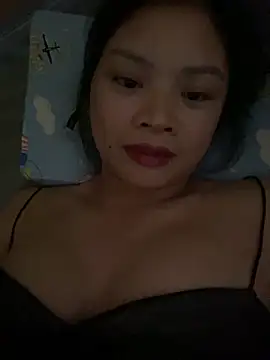 Snapshot of sara-xx chatting on 11-27-25, 06:36 sara-xx online show from 11-27-25, 06:36