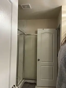 Snapshot of Ayybaebay chatting on 11-15-25, 03:43 Ayybaebay online show from 11-15-25, 03:43