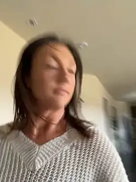 Snapshot of Ayybaebay chatting on 11-15-25, 06:56 Ayybaebay online show from 11-15-25, 06:56