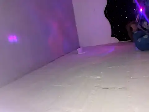 scarlethowens1 online show from 03-21-26, 05:52