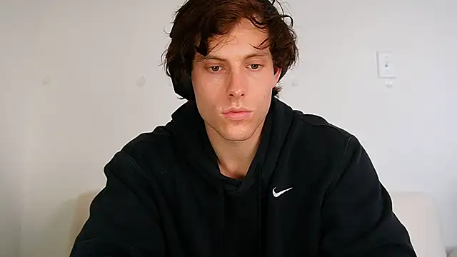 Snapshot of alex_islivee chatting on 04-01-26, 10:28 alex islivee online show from 04-01-26, 10:28