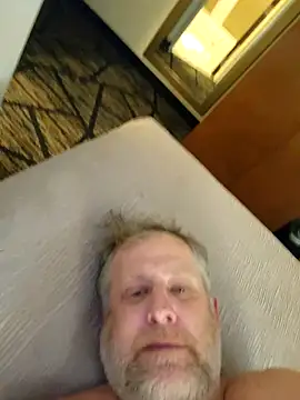 Snapshot of Mikey40wv chatting on 02-26-26, 02:39 Mikey40wv online show from 02-26-26, 02:39