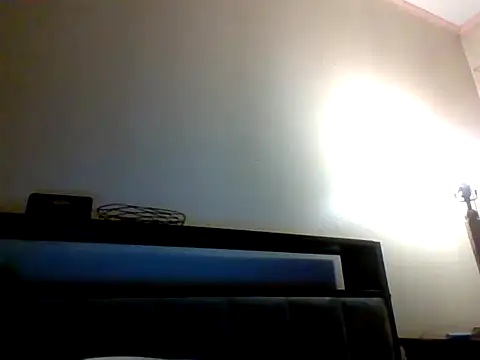 Snapshot of Mikey40wv chatting on 11-14-25, 05:55 Mikey40wv online show from 11-14-25, 05:55