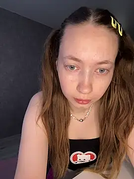 Holy Poly online show from 04-17-26, 05:21