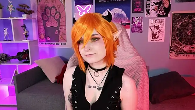 Snapshot of vronnier chatting on 04-22-26, 03:19 vronnier online show from 04-22-26, 03:19