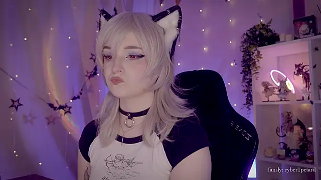 vronnier online show from 12-18-25, 03:05