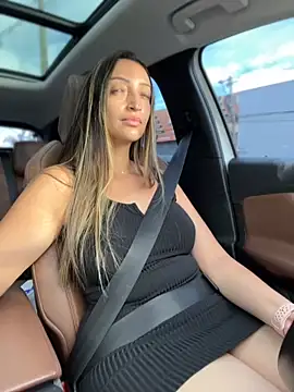 BelleRune online show from 11-27-25, 09:54