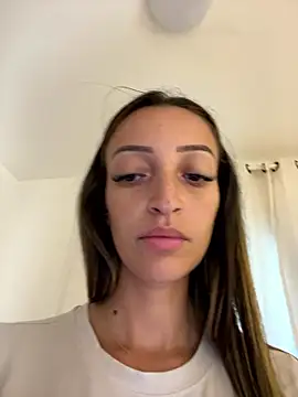 BelleRune online show from 01-13-26, 08:35