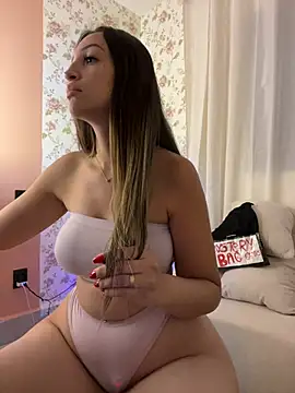 BelleRune online show from 03-04-26, 10:45