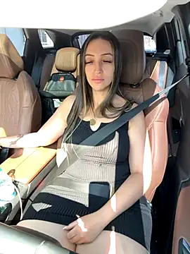 BelleRune online show from 09-20-25, 12:21