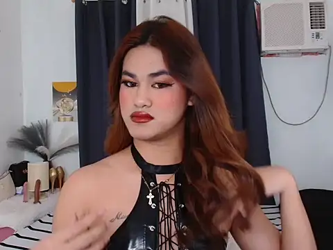 Casandrawang online show from 11-24-25, 05:35