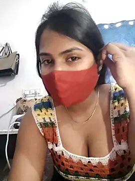 Snapshot of Red_Love_1 chatting on 12-17-25, 06:40 Red Love 1 online show from 12-17-25, 06:40