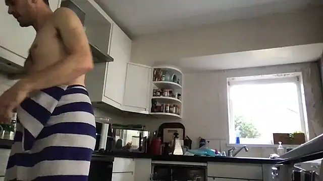 boyinsocks online show from 11-28-25, 08:58