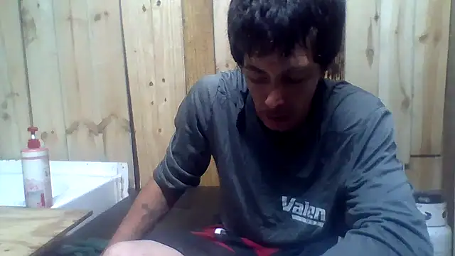 Snapshot of dickencidr chatting on 07-05-26, 11:17 dickencidr online show from 07-05-26, 11:17