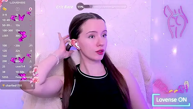 Snapshot of BellaVelure6767 chatting on 05-08-26, 10:02 BellaVelure6767 online show from 05-08-26, 10:02