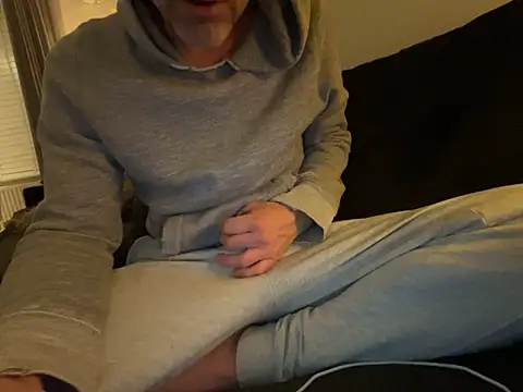 Brandonn1989amateur online show from 11-17-25, 09:52